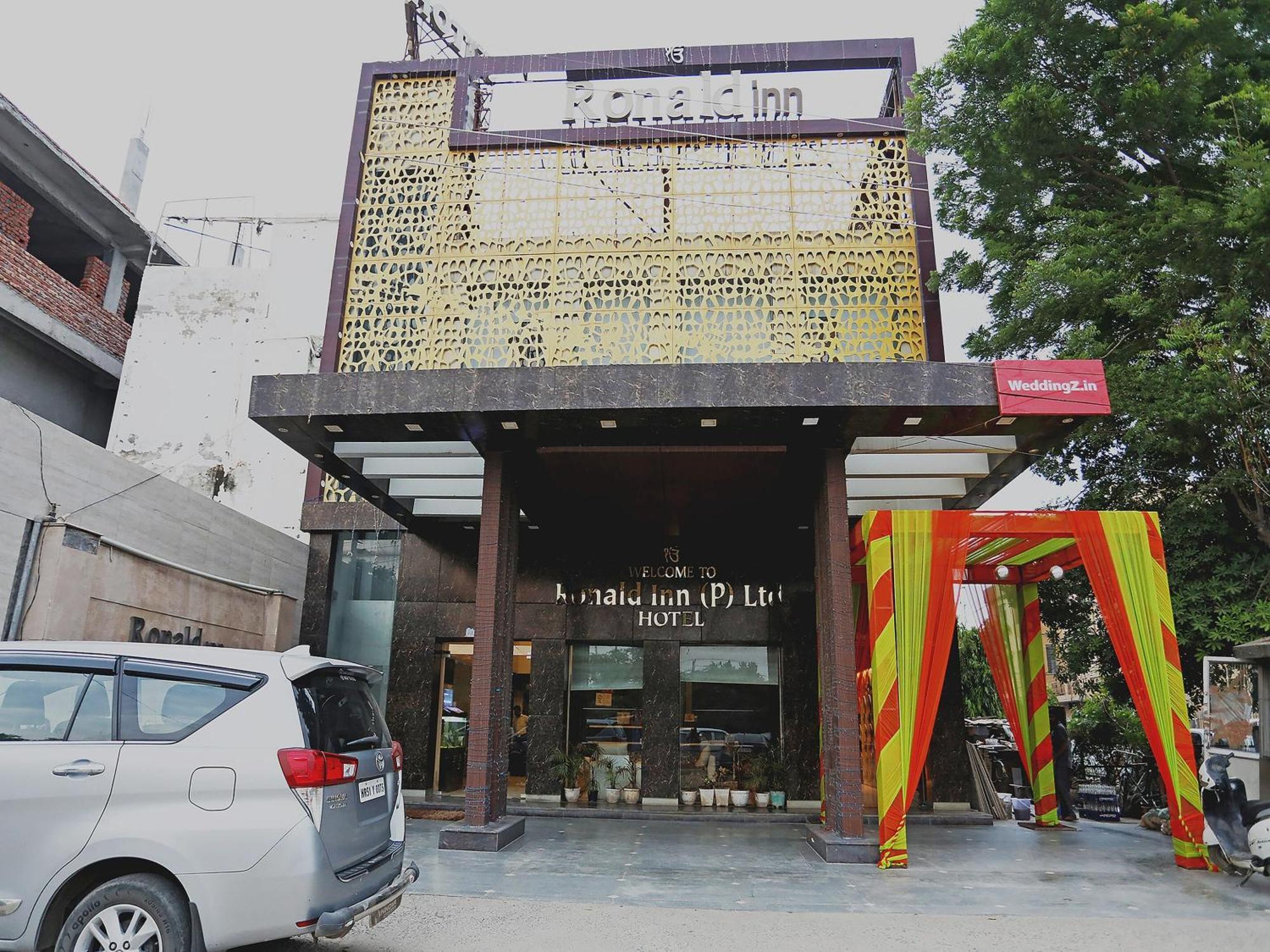 Fabhotel Ronald Inn 法里达巴德 外观 照片