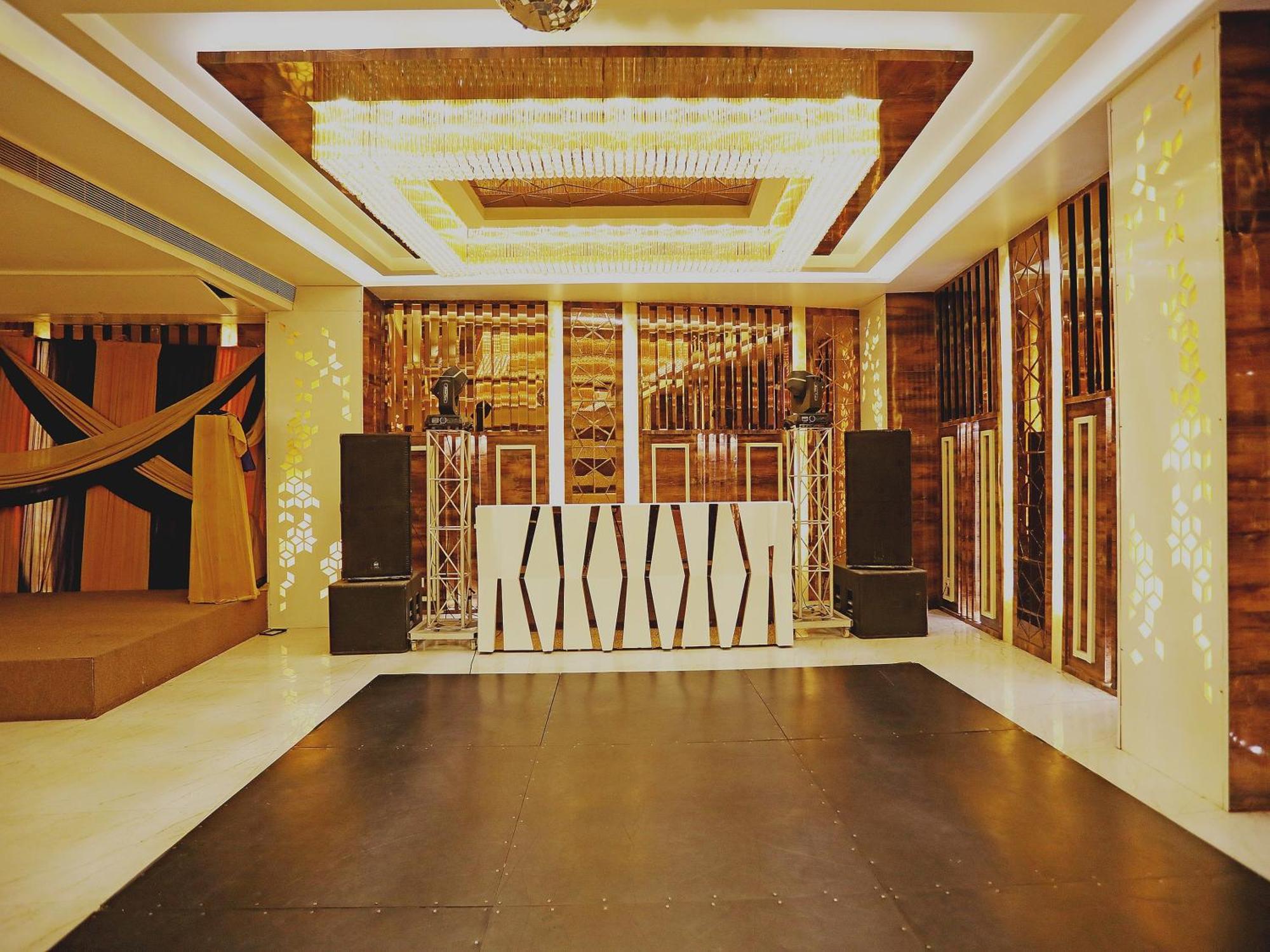 Fabhotel Ronald Inn 法里达巴德 外观 照片